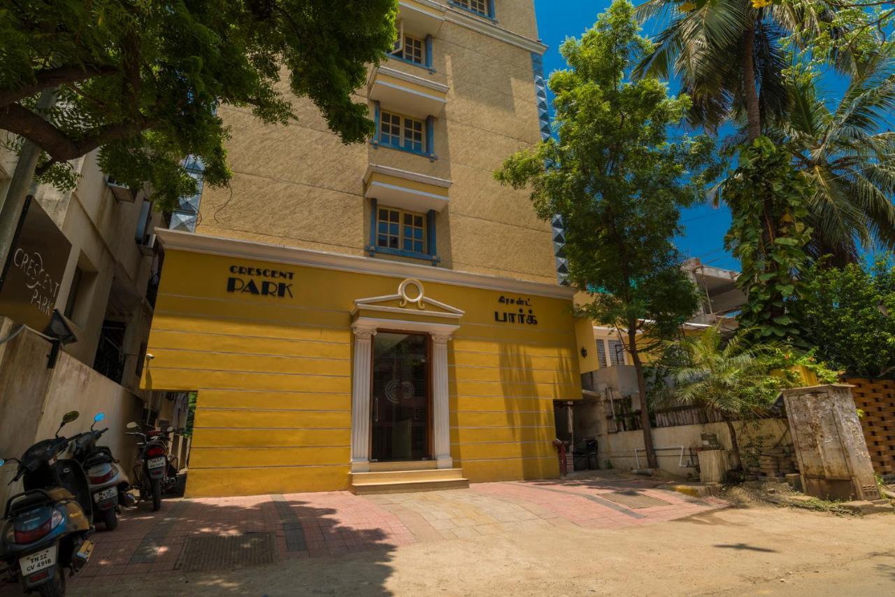 Crescent Park Hotel Csennai Kültér fotó