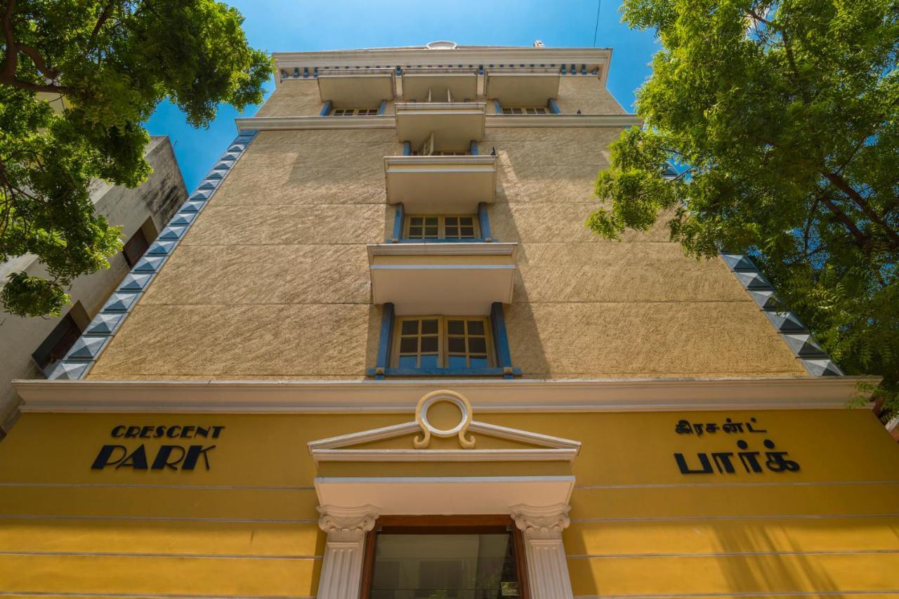 Crescent Park Hotel Csennai Kültér fotó